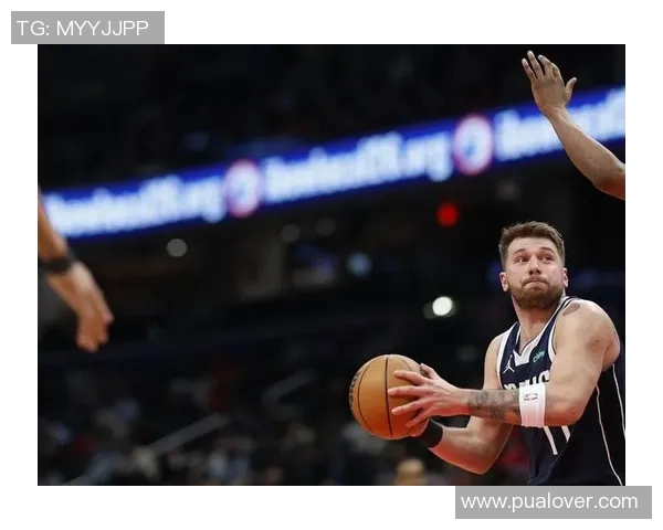 球迷炸锅：东契奇这一行为引热议！